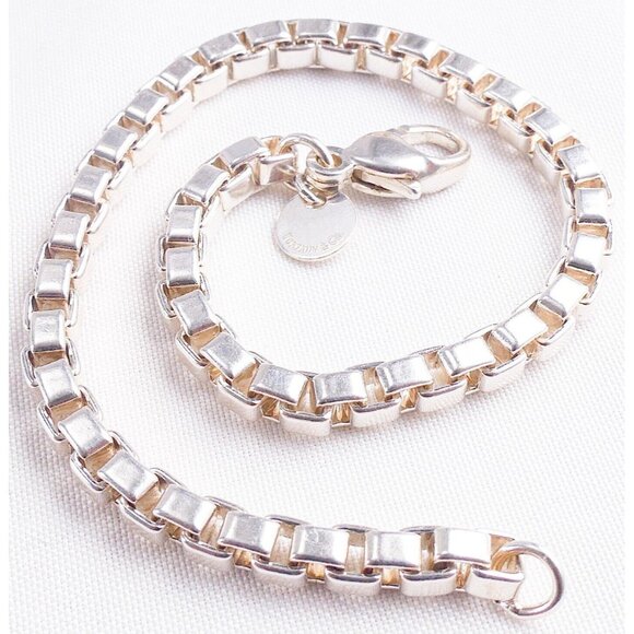 Tiffany & Co Sterling Silver Venetian Box Link Chain Bracelet 7.5" - Picture 1 of 16